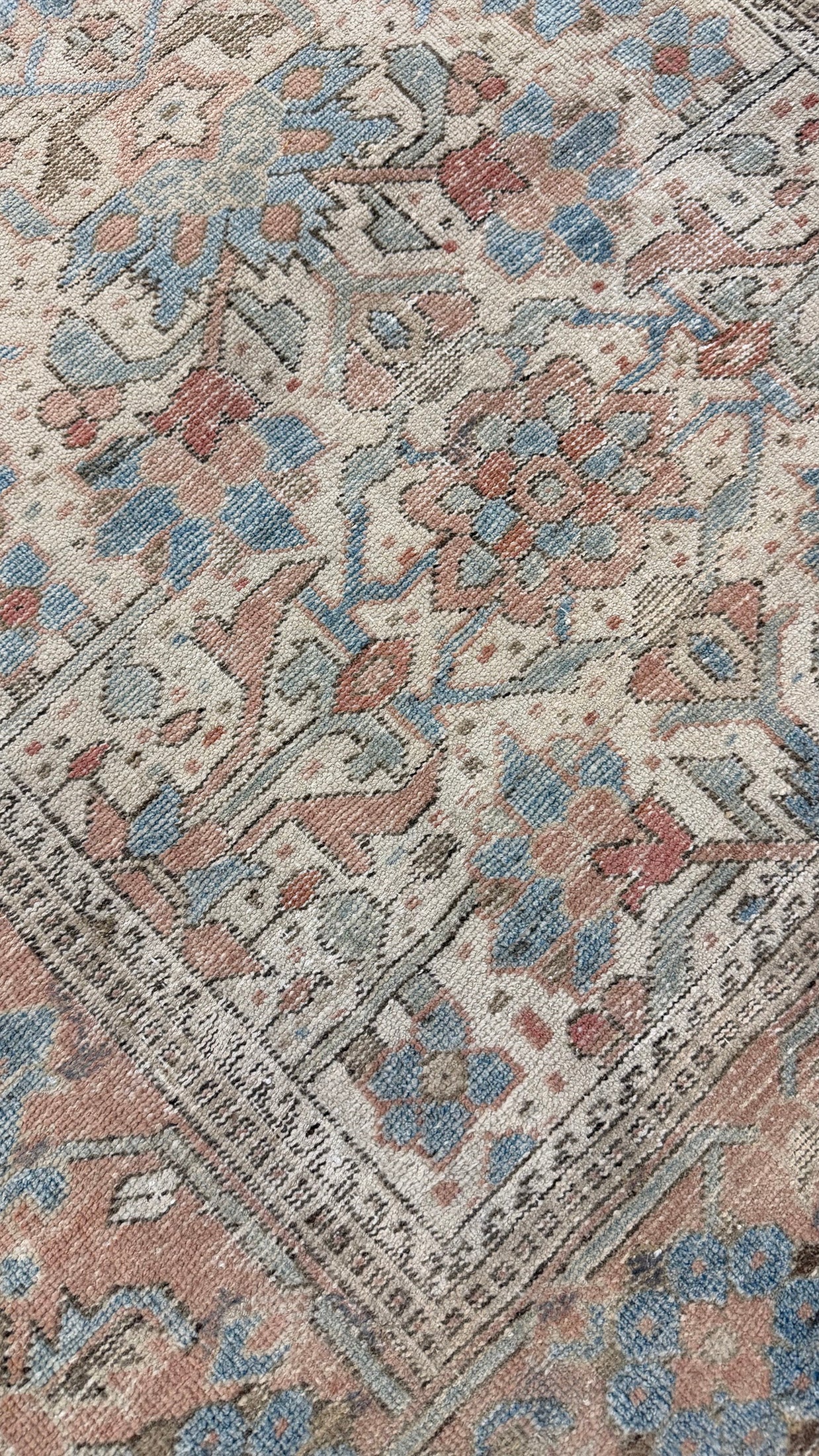 Antique Persian Sultanabad