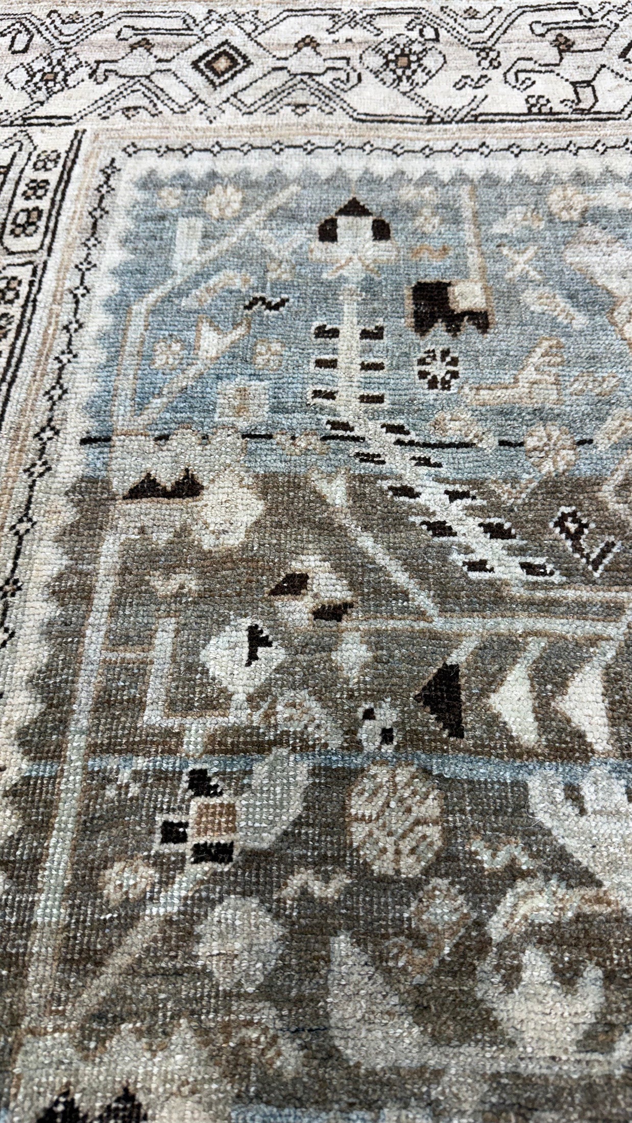Antique Persian Bidjar