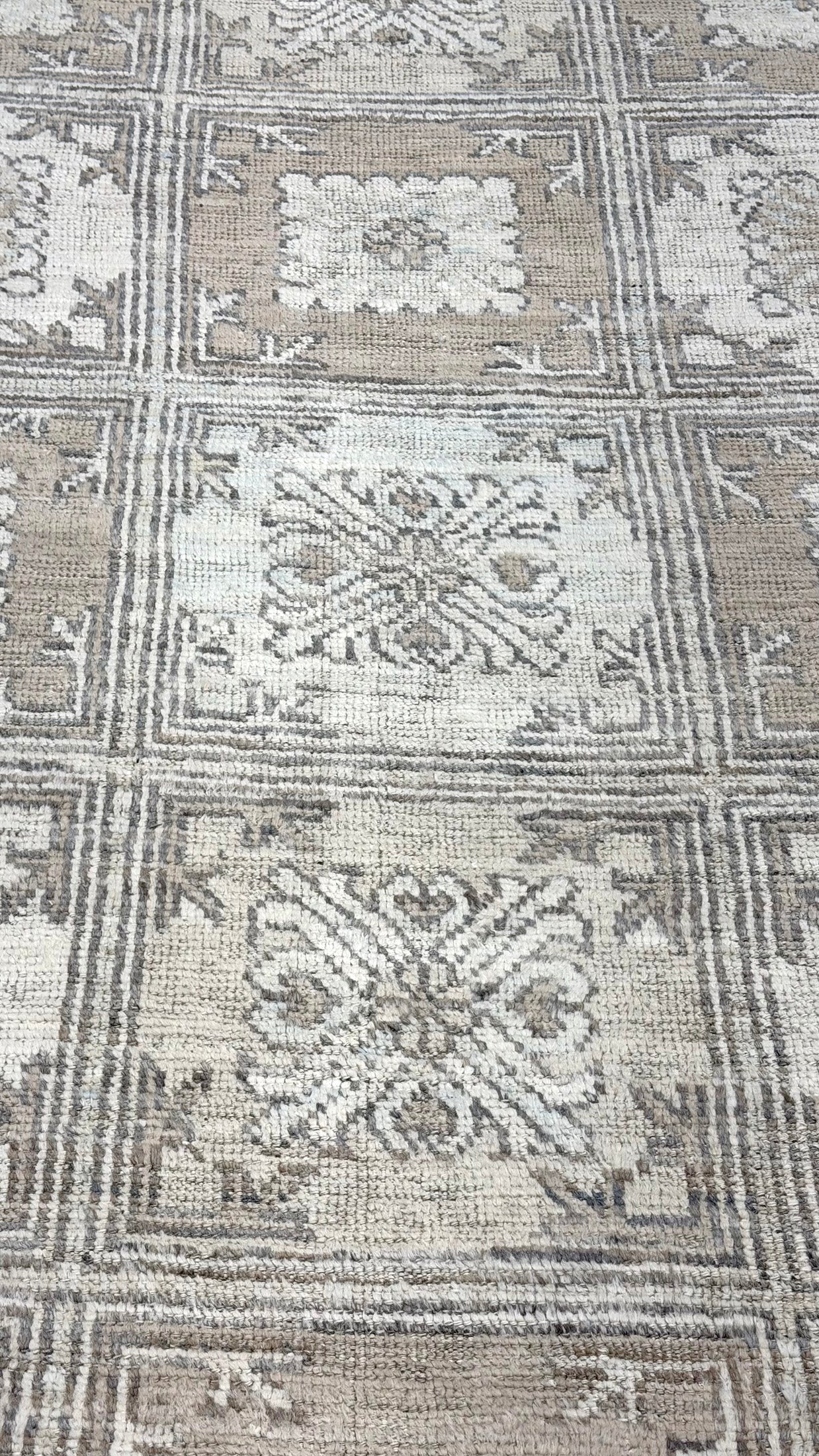 Taraneh, Domicile Collection, Earth Sky