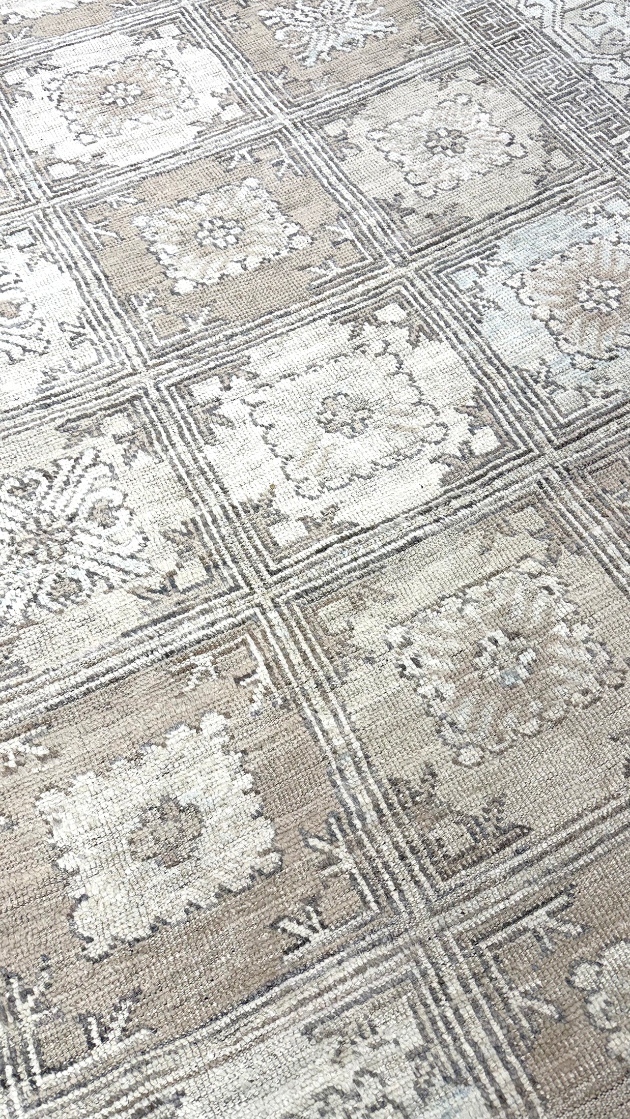 Taraneh, Domicile Collection, Earth Sky
