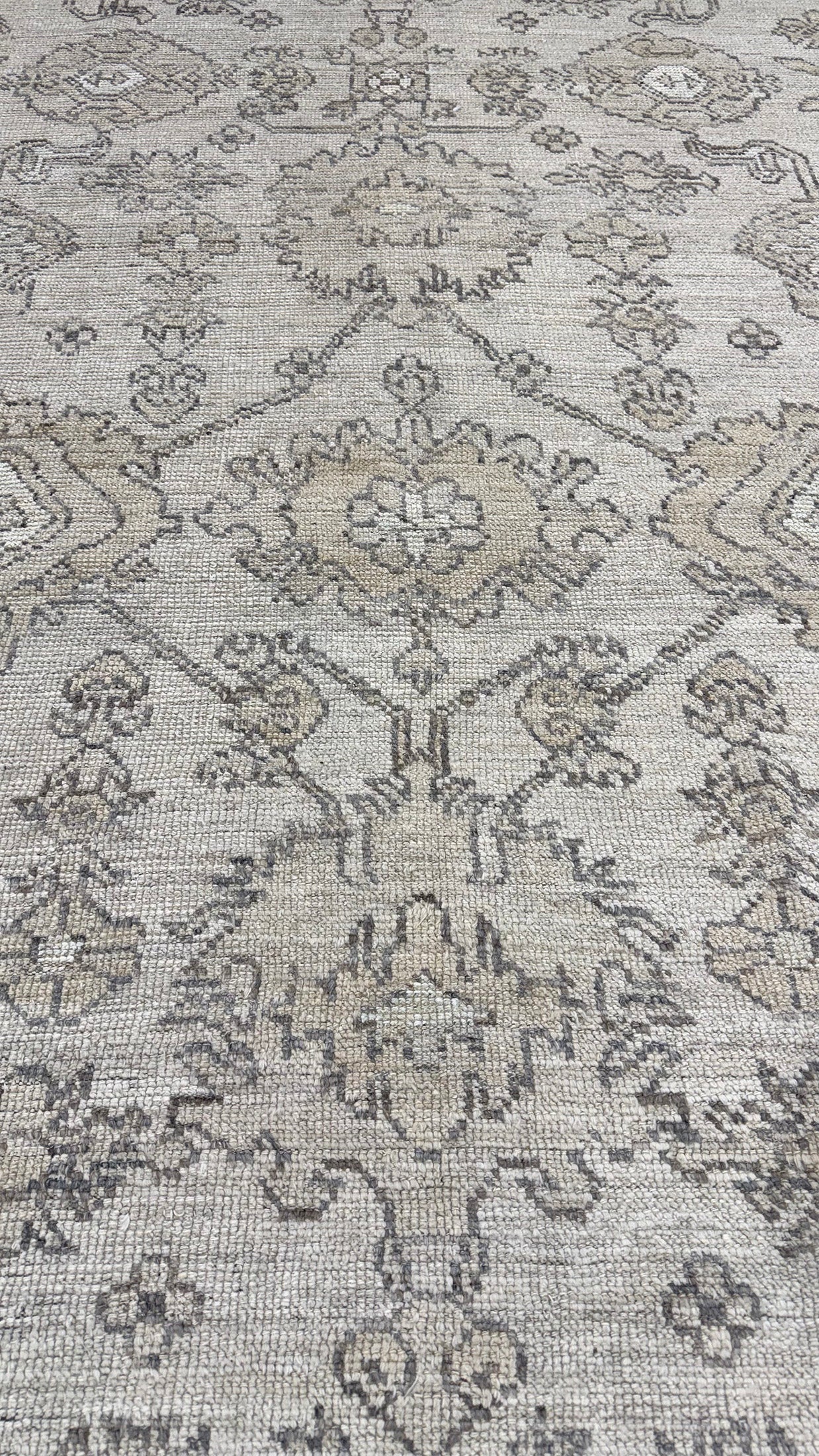 Oushak PQ2, Domicile Collection