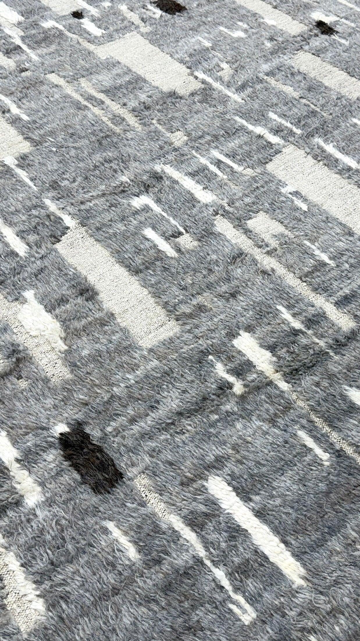 Ayrad, Atlas Collection, Silver