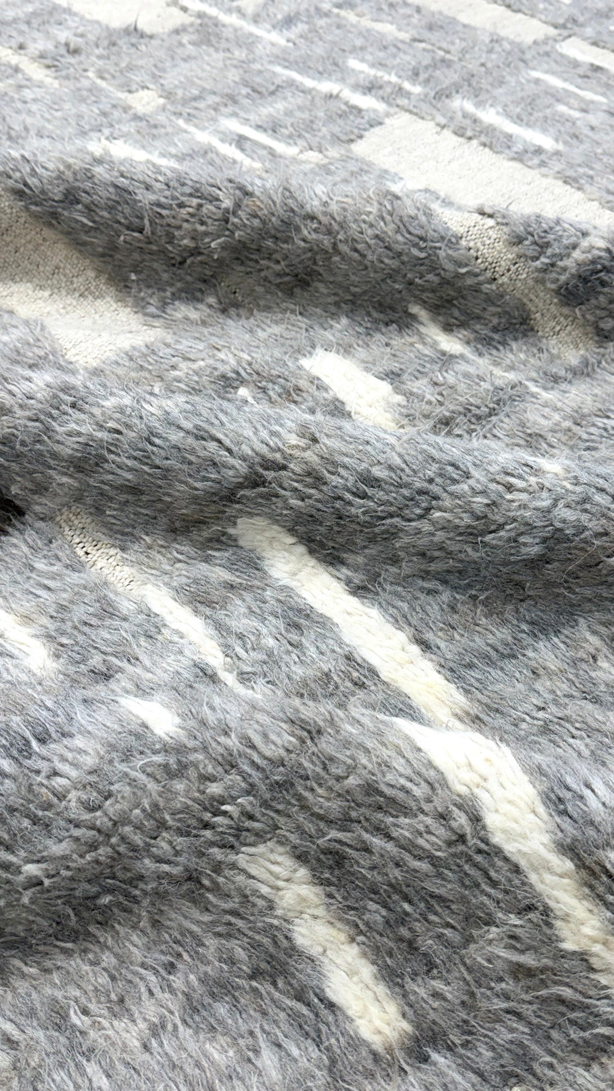 Ayrad, Atlas Collection, Silver
