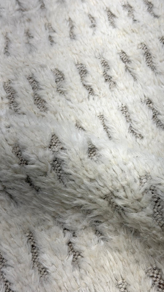 Barguzin Runner, Haute Bohemian, Ivory