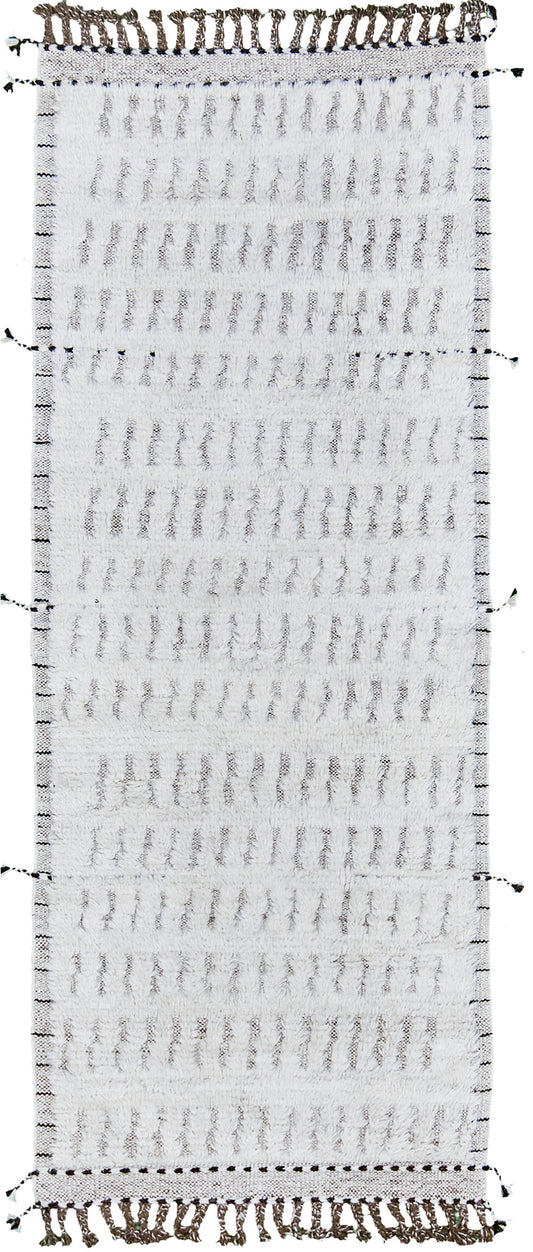 Barguzin Runner, Haute Bohemian, Ivory