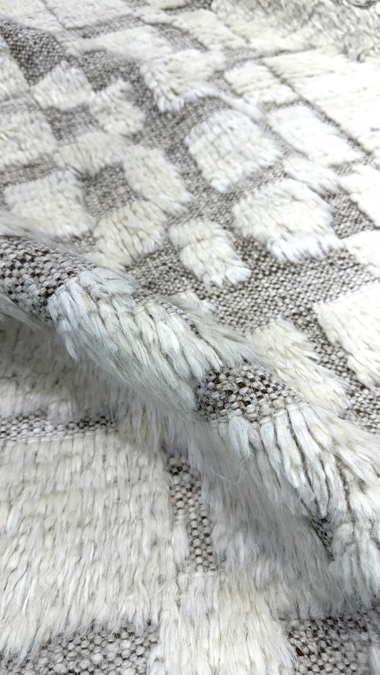 Anzade Runner, Haute Bohemian, Ivory