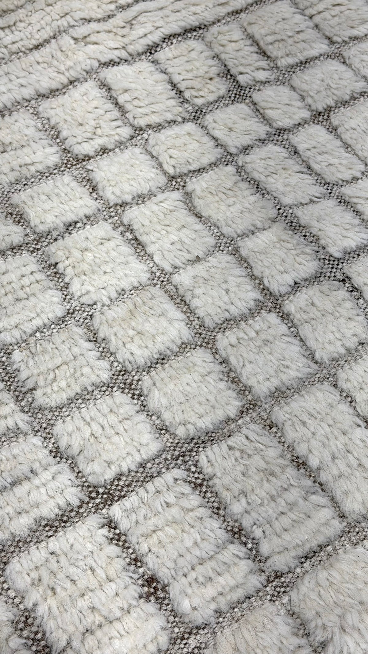 Hoeshk Runner, Haute Bohemian, Ivory