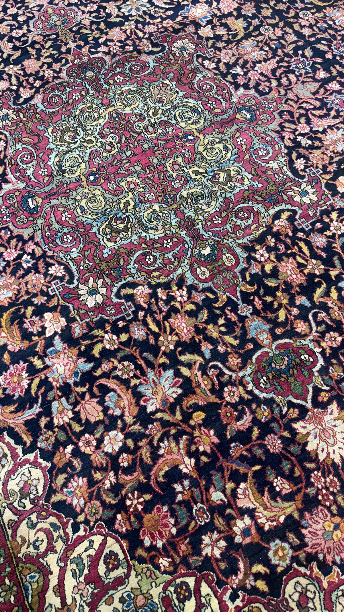 Antique Persian Isfahan