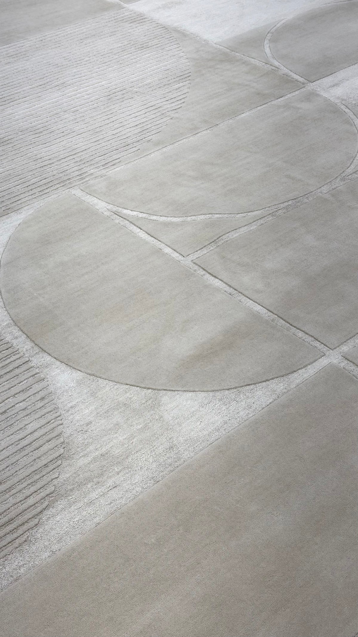 Triana, Design Rhymes, White Shell