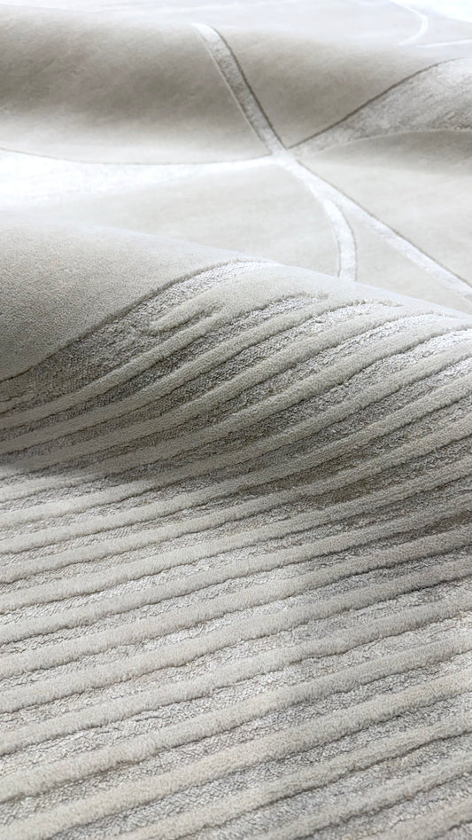 Triana, Design Rhymes, White Shell