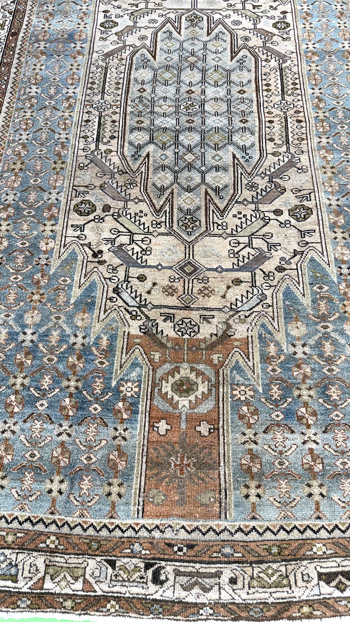 Antique Persian Bidjar