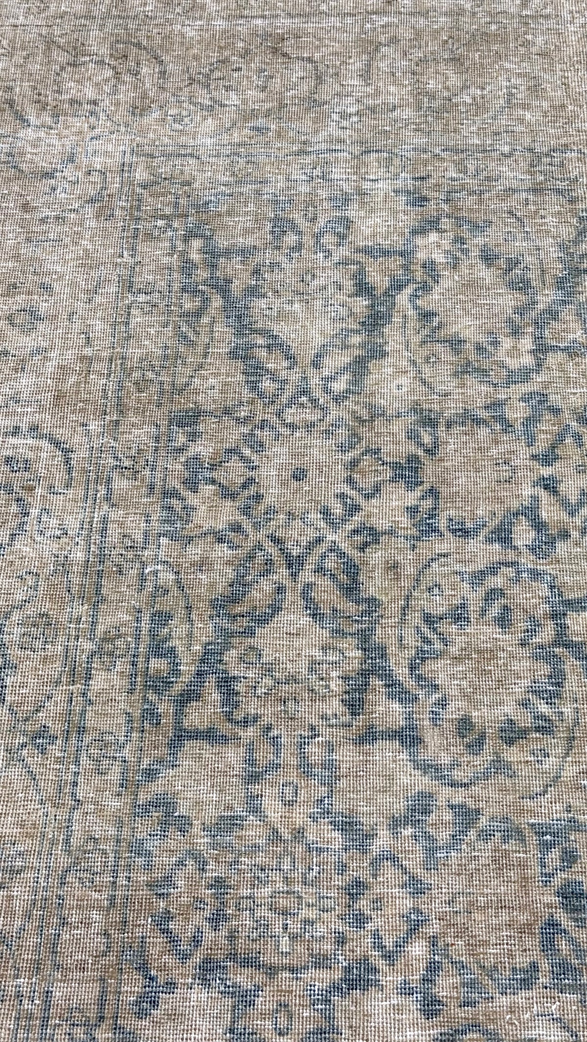 Antique Persian Bidjar