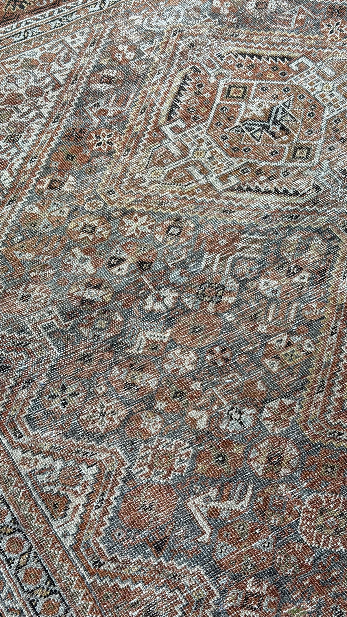 Antique Persian Ghashghaei