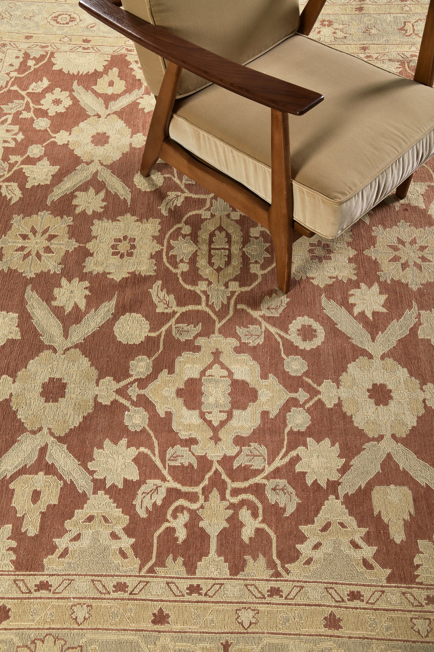 Vegetable Dye Soumak Sultanabad Design