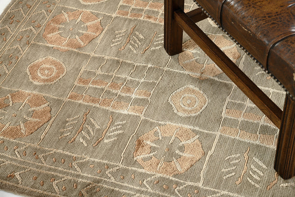 Tibetan Contemporary Design Rug Mondrian Collection Modern - close-up of weave texture and pile [#2]