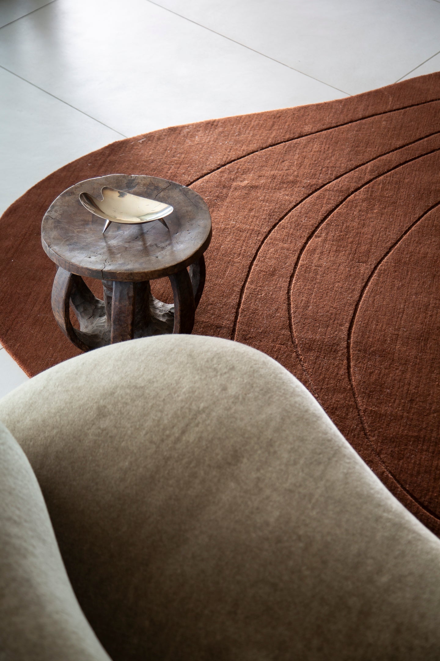 Aalto.01 by Jenni Lauri, Cognac - close-up of weave texture and pile