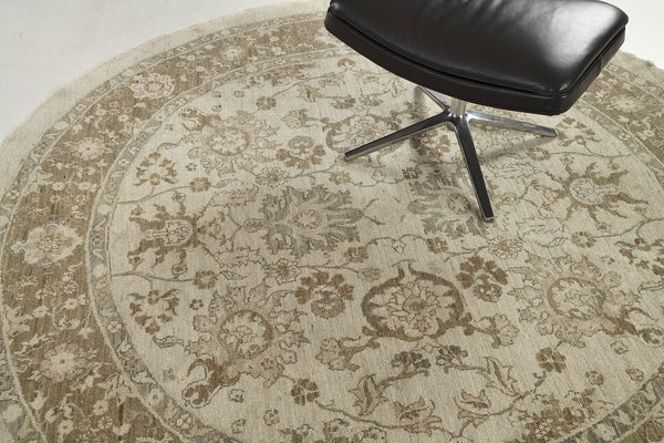 Vintage Style Sultanabad Revival Round Rug - artisan revival weave - close-up of weave texture and pile [#11]