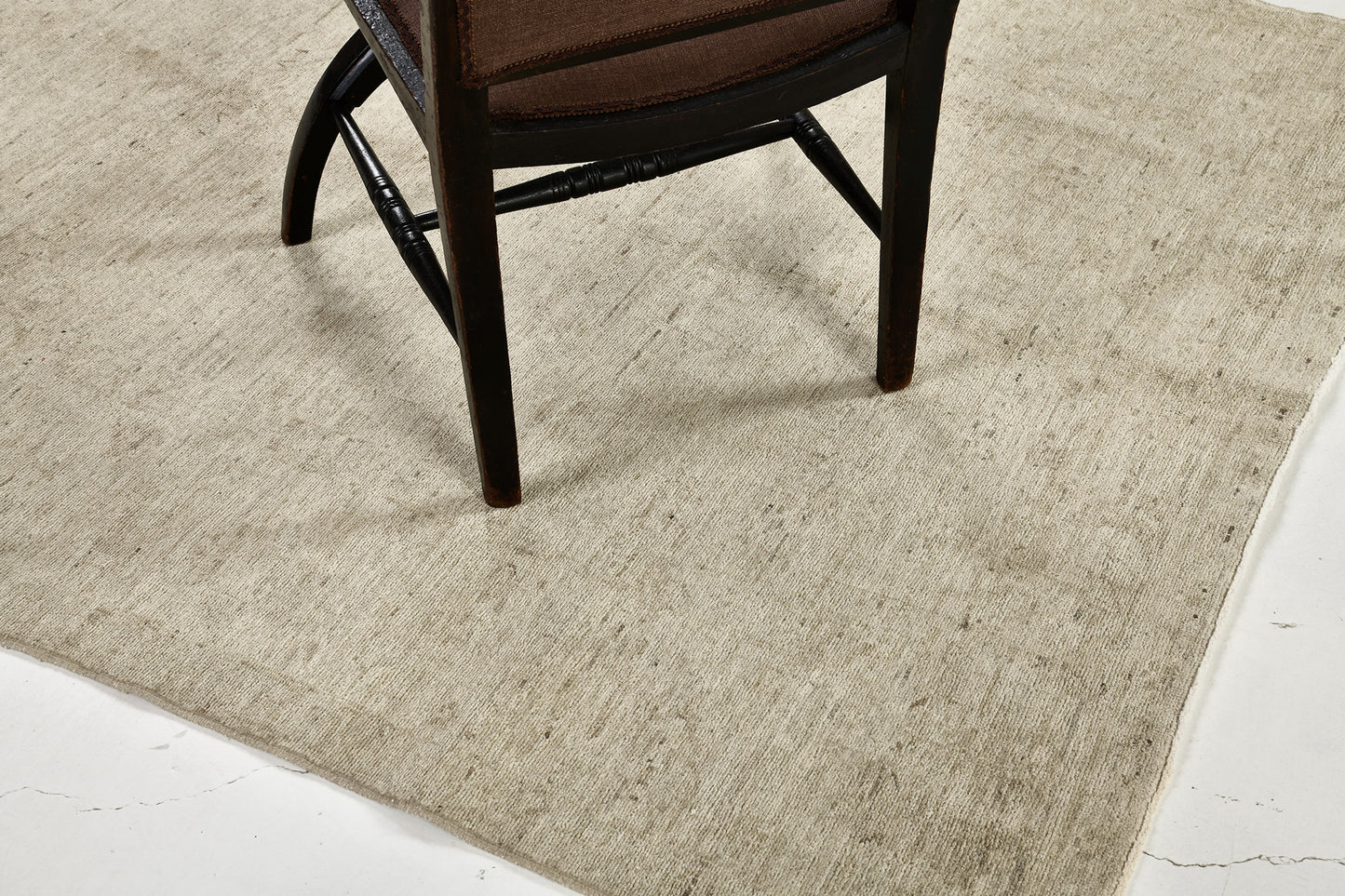 Vintage Style Sultanabad Design Rug