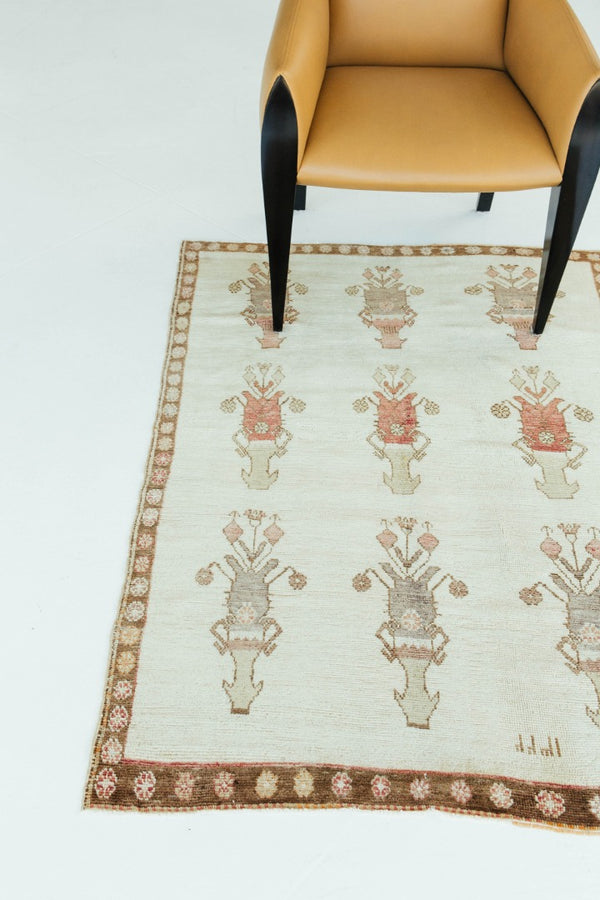 Vintage Turkish Anatolian Rug - hand-knotted in Turkey - overhead flat lay view [#105]