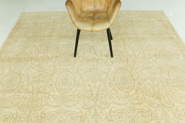 Natural Dye Transitional Rug Design Fable - close-up of weave texture and pile (3)