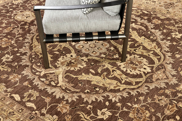 Natural Dye Tabriz Hadji Jallili Rug - detailed border and fringe
