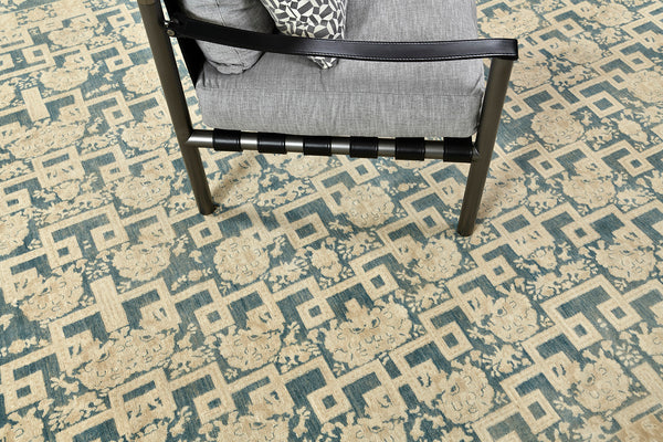 Vintage Style Arts and Crafts Design Rug - styled in room setting [#5]