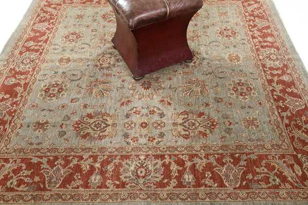 Natural Dye Sultanabad Revival Square Rug - artisan revival weave - close-up of weave texture and pile [#2]