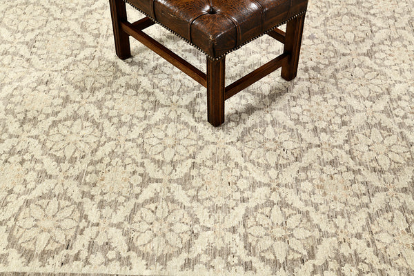 Vintage Style Transitional Design Rug - close-up of weave texture and pile [#6]