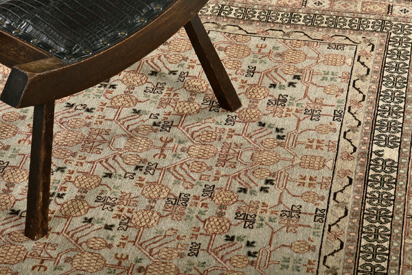 Natural Dye Khotan Design Rug Bliss Collection - East Turkestan Khotan - close-up of weave texture and pile [#2]
