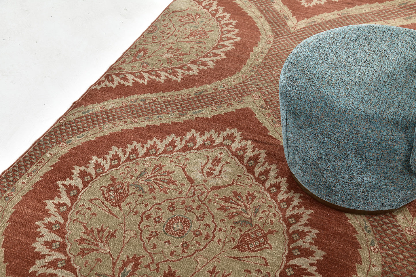 Natural Dye Transitional Design Rug