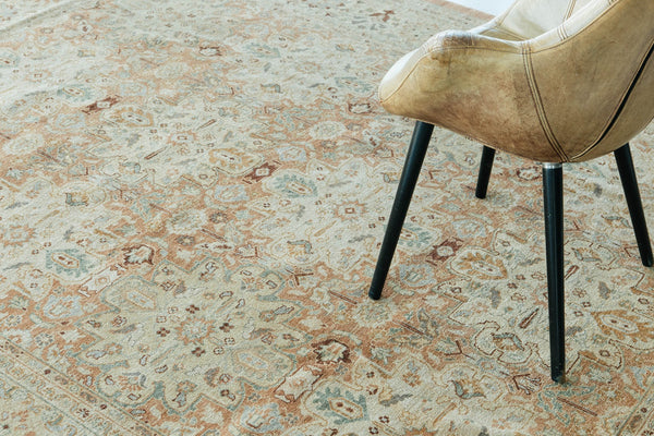 Natural Dye Sarouk Farahan Revival - artisan revival weave - close-up of weave texture and pile