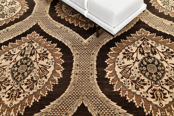 Natural Dye Transitional Design Rug - close-up of weave texture and pile [#3]