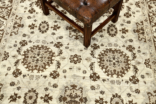 Vintage Style Mahal Revival Rug - artisan revival weave - styled in room setting [#9]