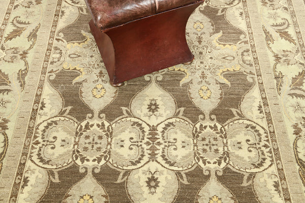 Vintage Style Arts and Crafts Design Rug - close-up of weave texture and pile [#6]