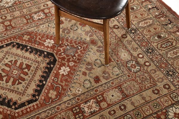 Natural Dye Gashgai Style Rug Bliss Collection - close-up of weave texture and pile [#2]