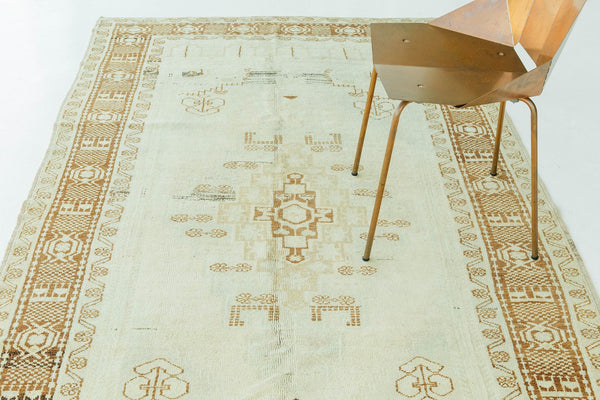 Vintage Turkish Anatolian Rug - hand-knotted in Turkey - overhead flat lay view [#107]