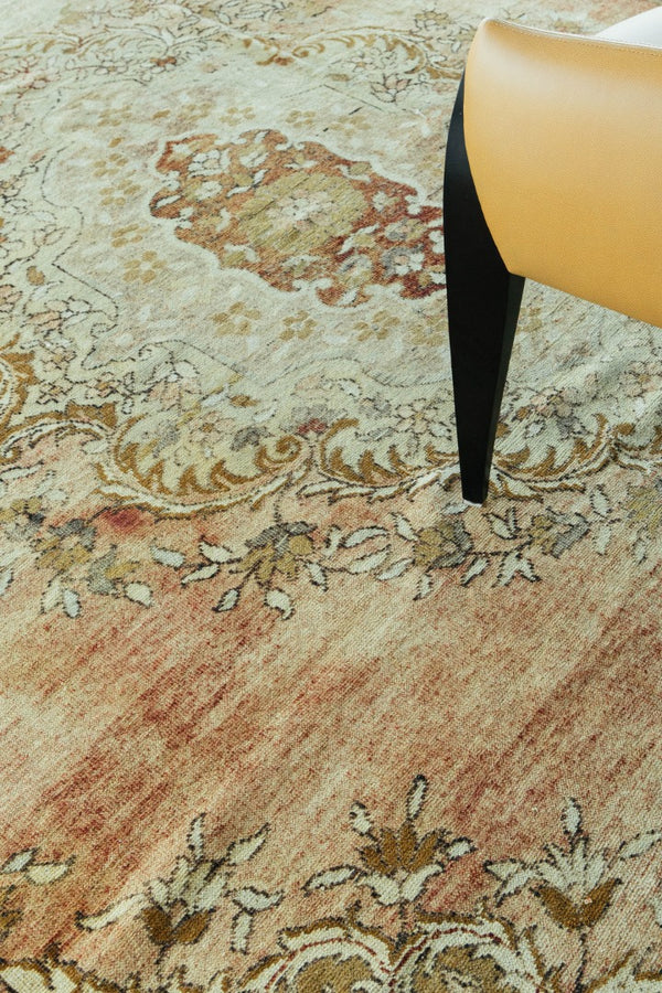 Vintage Turkish Anatolian Rug - hand-knotted in Turkey - close-up of weave texture and pile [#102]