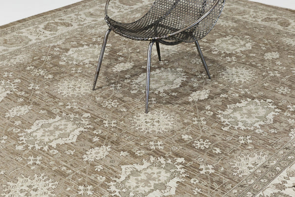 Vintage Style Mahal Revival Rug - artisan revival weave - full length showing color variation [#7]