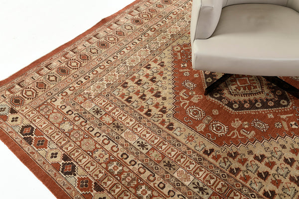 Natural Dye Gashgai Revival Square Rug - artisan revival weave - close-up of weave texture and pile [#1]