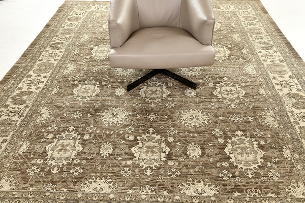 Vintage Style Mahal Design Rug - close-up of weave texture and pile [#7]