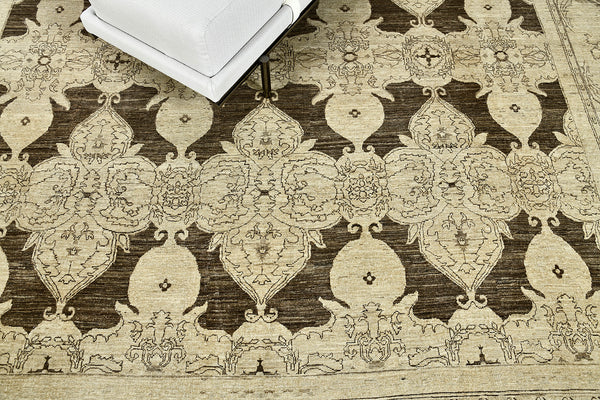 Vintage Style Arts and Crafts Design Rug - full length showing color variation [#2]