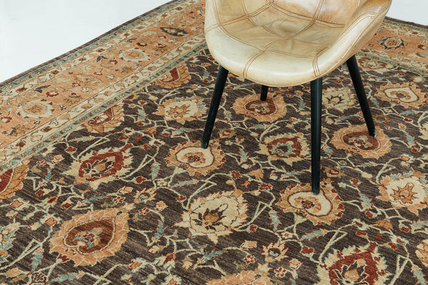 Natural Dye Sultanabad Style Rug Divine - close-up of weave texture and pile