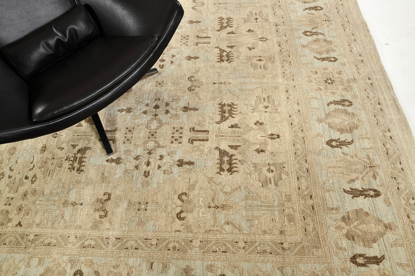 Vintage Style Sultanabad Revival Rug