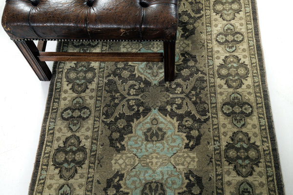 Vintage Style Tabriz Design Rug - detailed border and fringe [#1] (2)