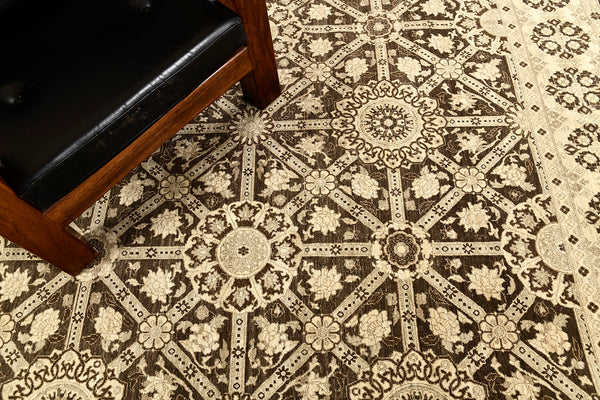 Vintage Style Antique Revival Rug - artisan revival weave - full length showing color variation [#3]