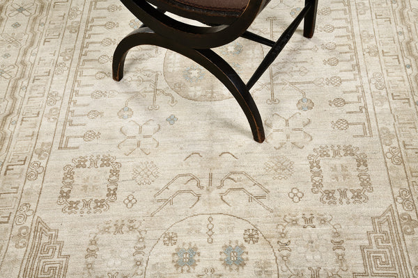Vintage Style Khotan Revival Rug - East Turkestan Khotan - close-up of weave texture and pile [#4]
