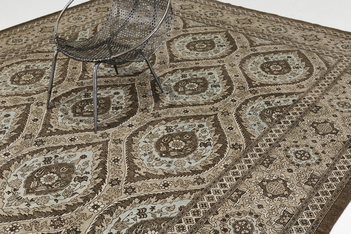 Vintage Style Panel Design Rug D5380