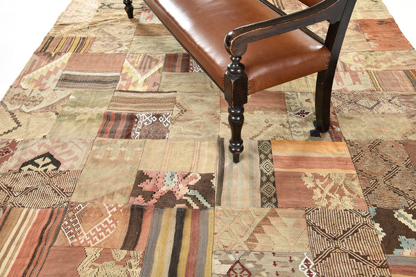 Vintage Turkish Patchwork - upcycled patchwork, hand-knotted in Turkey - detailed border and fringe [#3]