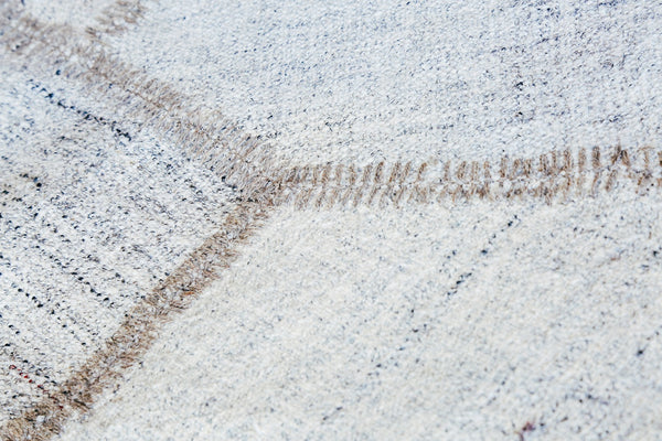 Vintage Turkish Kilim Patchwork - flat-weave kilim, hand-knotted in Turkey - close-up of weave texture and pile [#9]