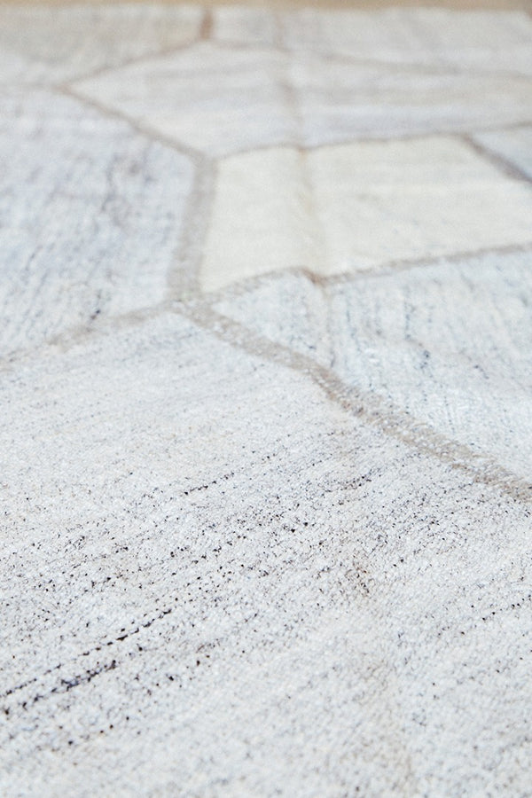 Vintage Turkish Kilim Patchwork - flat-weave kilim, hand-knotted in Turkey - detailed border and fringe [#9]